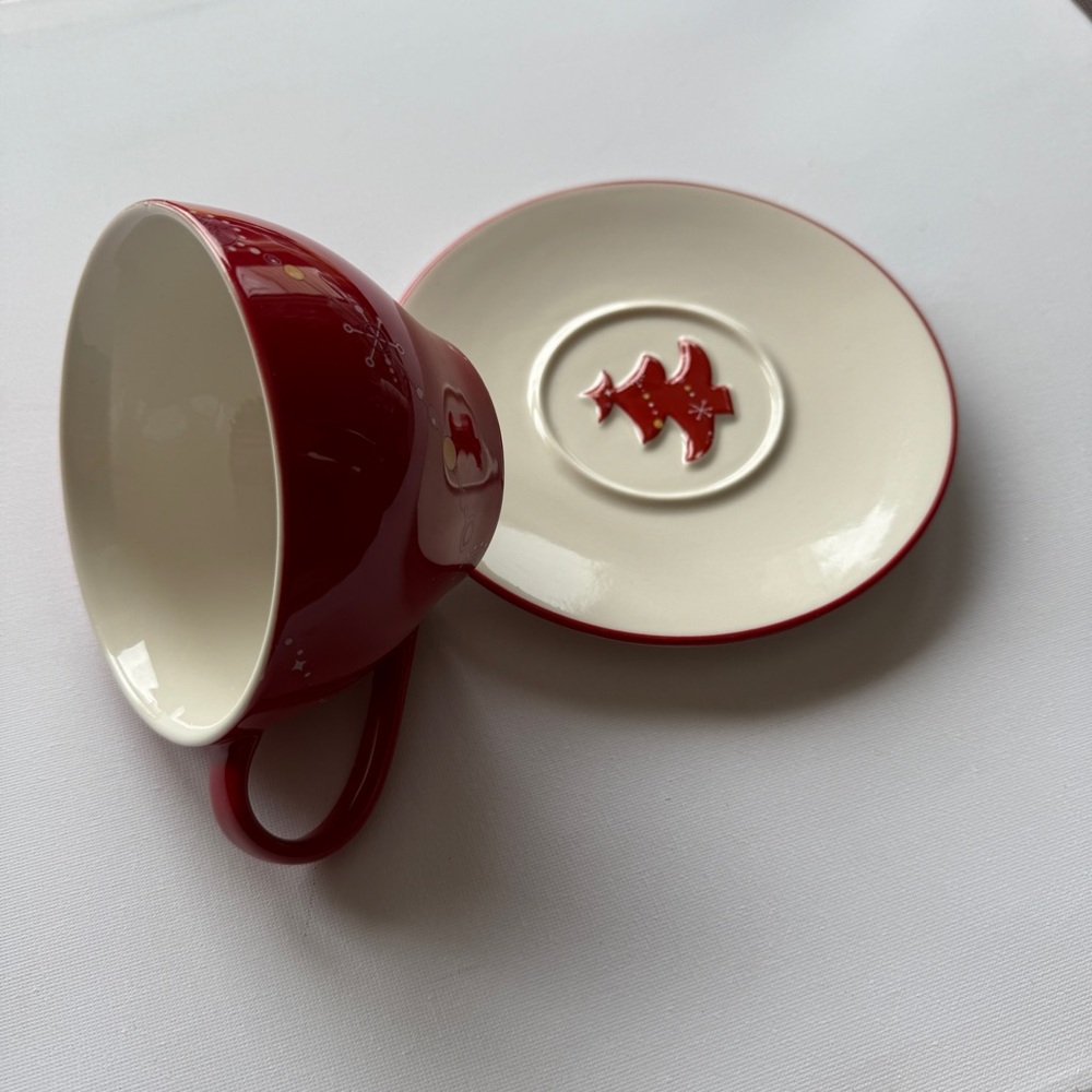 Vintage Starbucks 2006 Red Christmas/Holiday  Mug Saucer - Picture 9 of 10